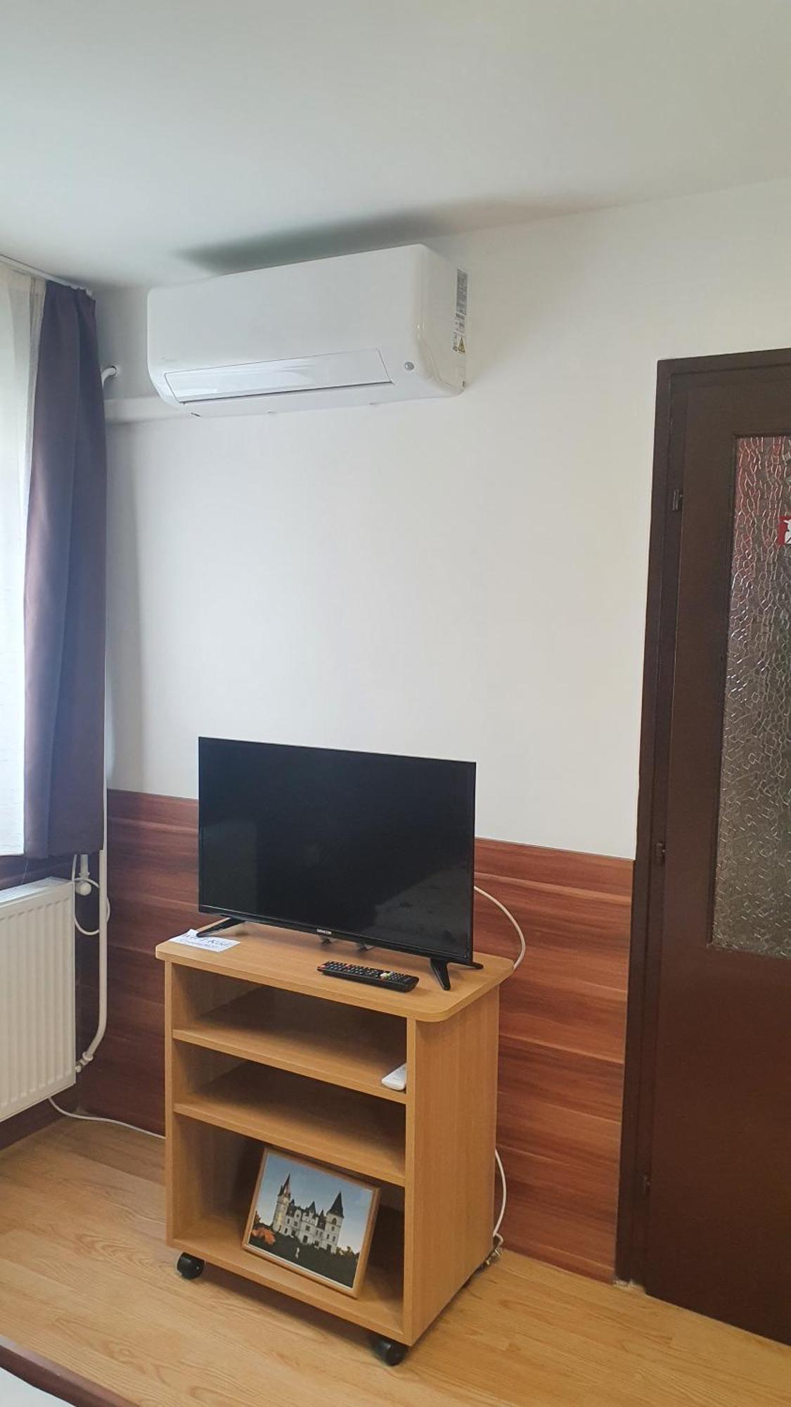 Crystal Sosto Apartman Nyiregyhaza Ruang foto