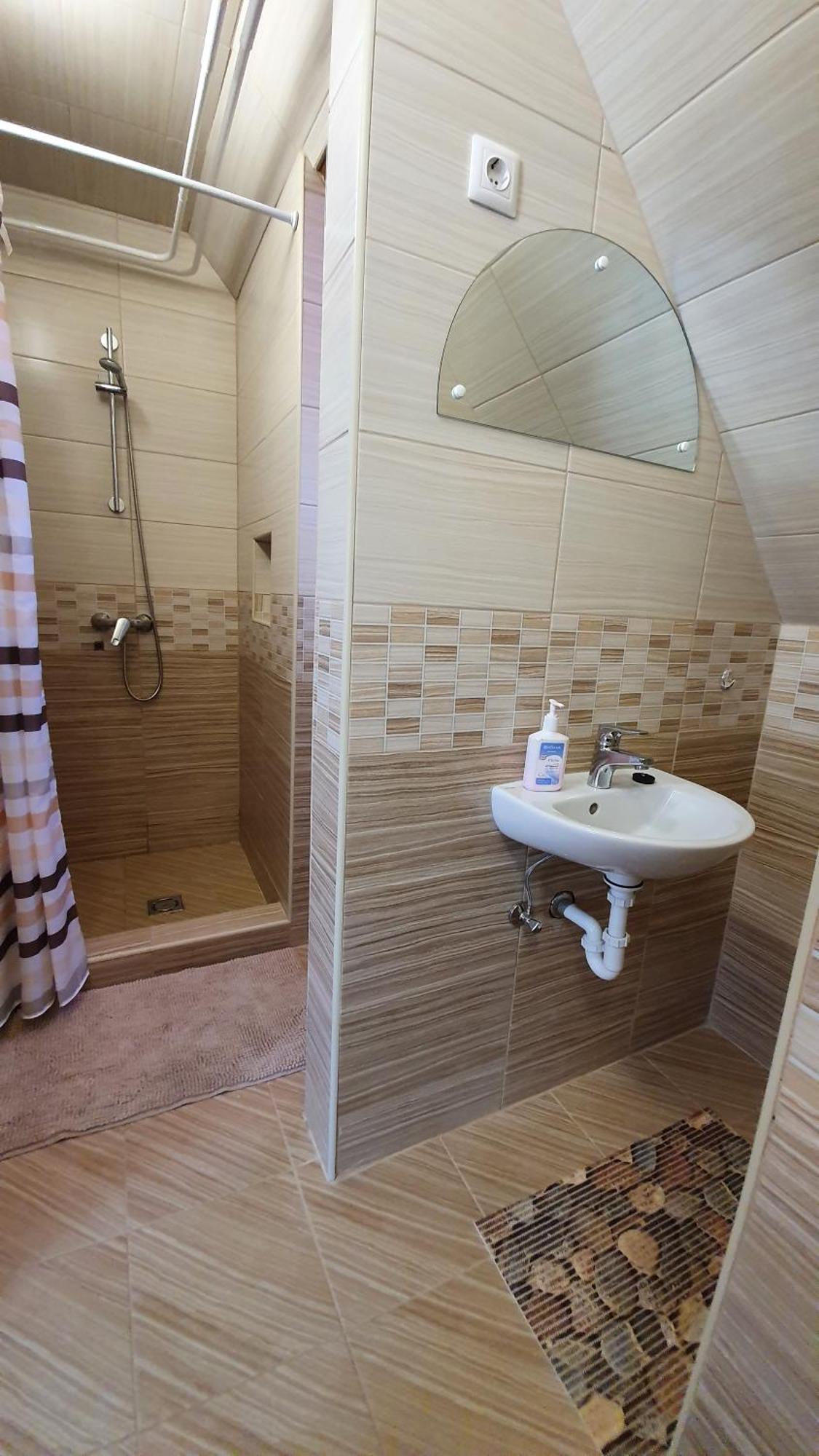 Crystal Sosto Apartman Nyiregyhaza Ruang foto