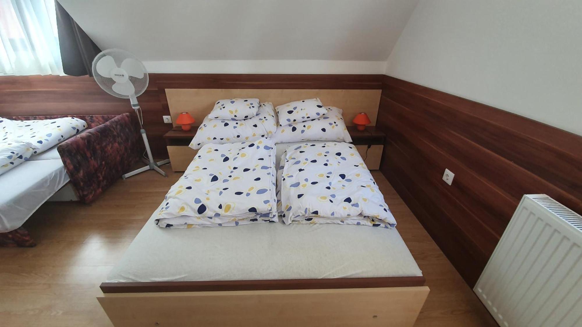 Crystal Sosto Apartman Nyiregyhaza Ruang foto