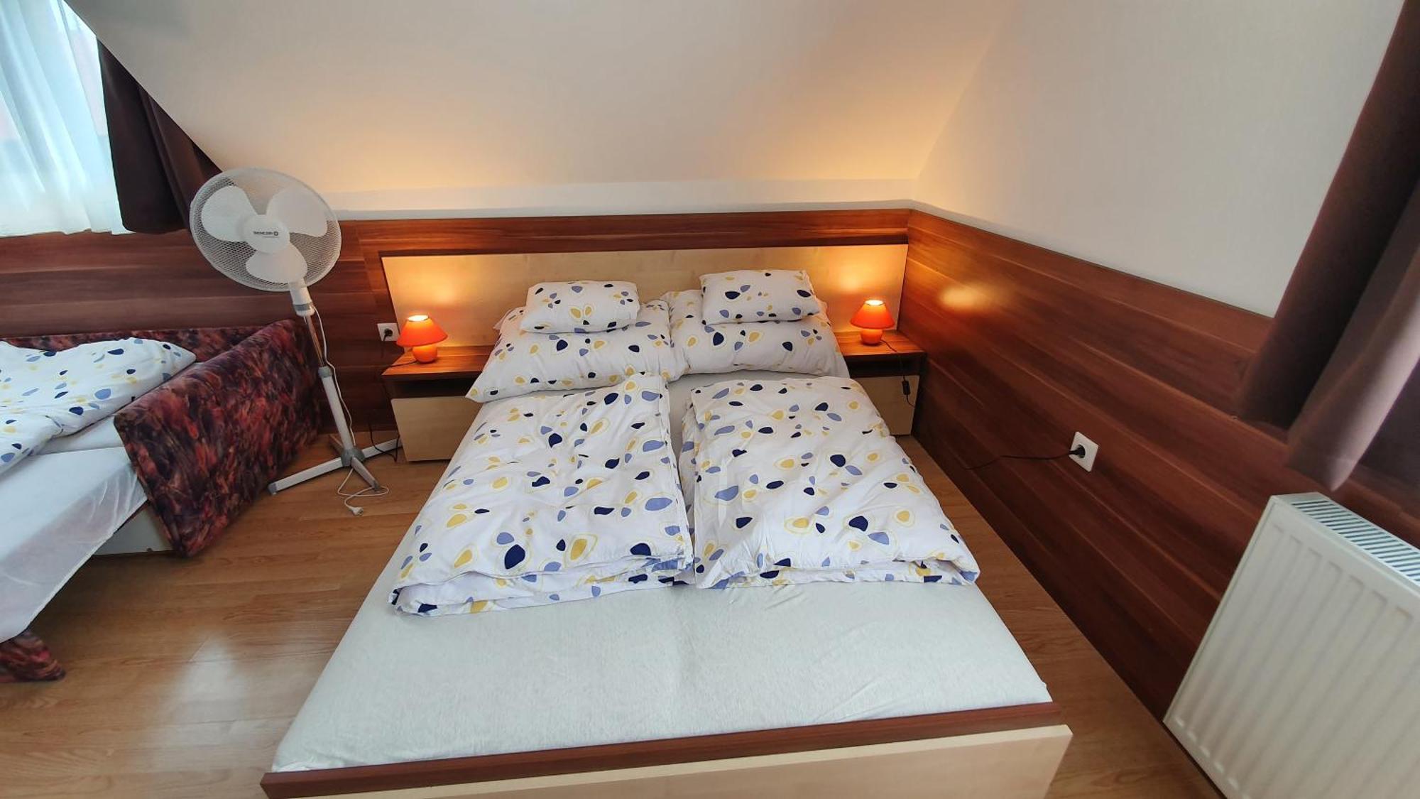 Crystal Sosto Apartman Nyiregyhaza Ruang foto