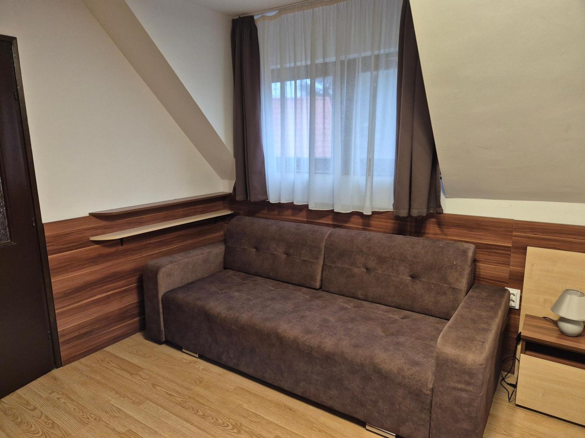 Crystal Sosto Apartman Nyiregyhaza Bagian luar foto