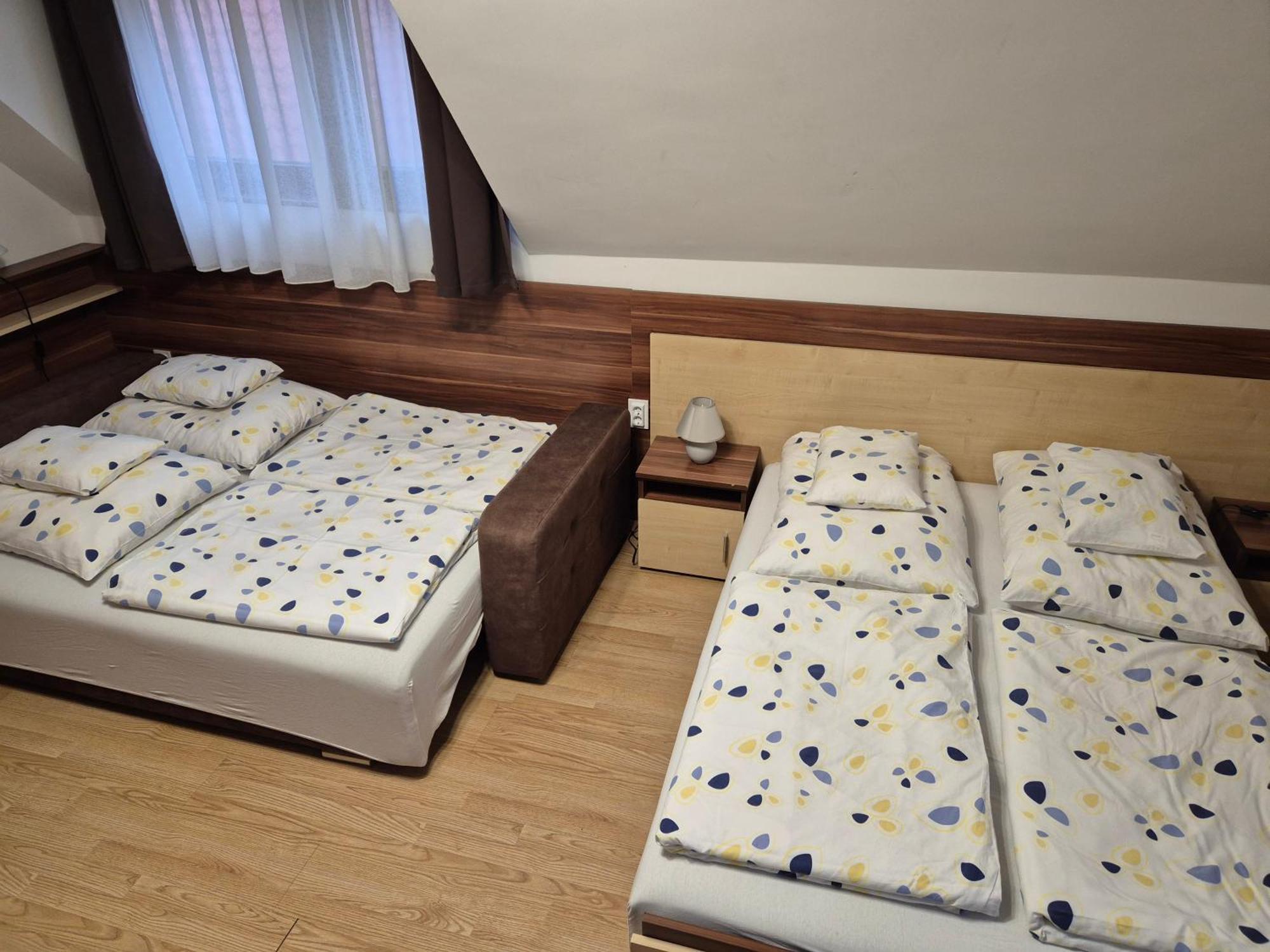Crystal Sosto Apartman Nyiregyhaza Bagian luar foto