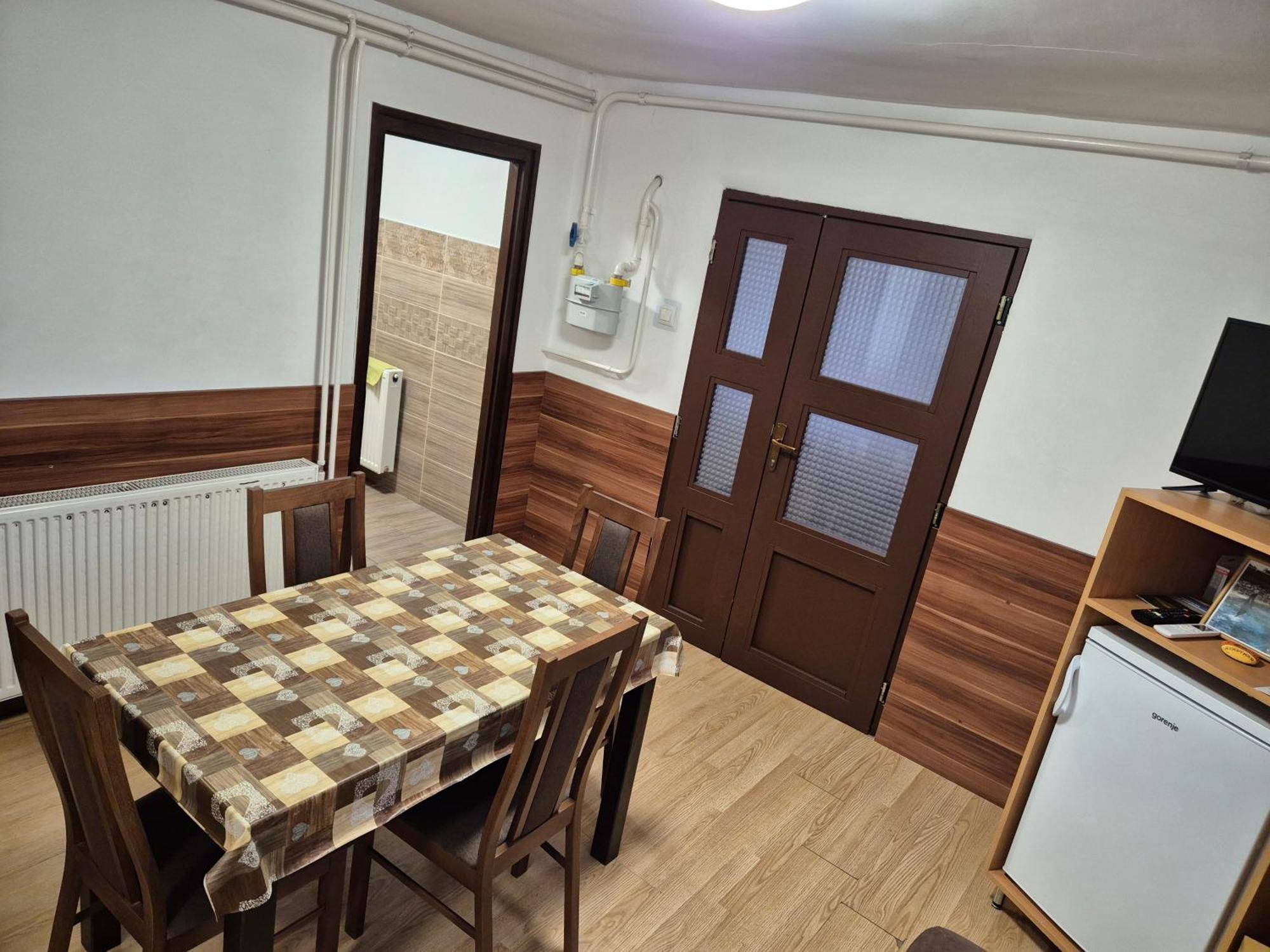 Crystal Sosto Apartman Nyiregyhaza Bagian luar foto
